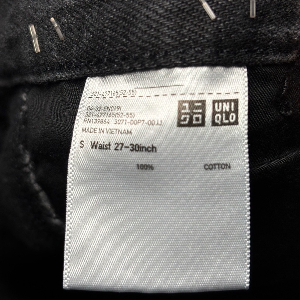 Unisex Black Denim Shorts - Picture 3 of 3